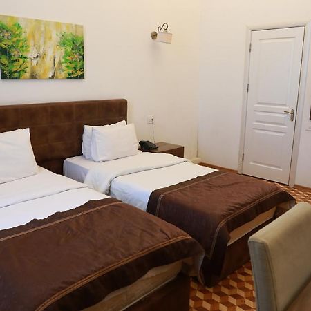 Malakan Hotel Baku Bagian luar foto